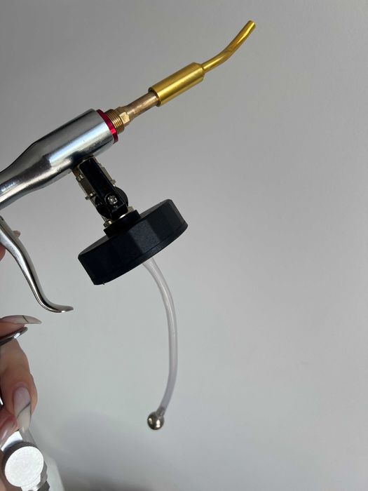 Tornador 050 чорний — пневматичний пістолет для хімчистки салону