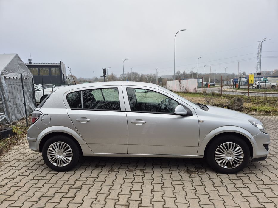 Opel Astra LPG 2012