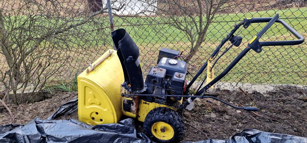 Odsniezarka z napedem