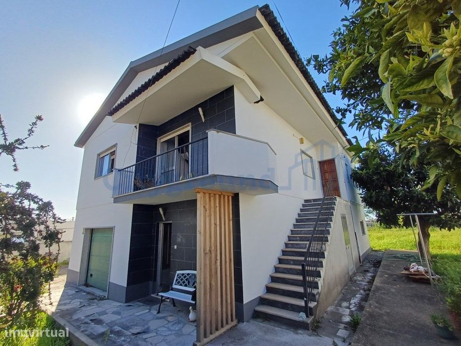 Terreno com 1.342 m² localizado no centro de Leiria, com uma vista ...