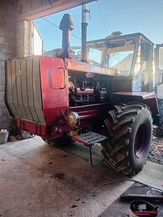Трактор колісний т 150