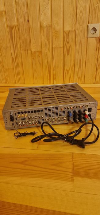 Ресивер  Cambridge Audio azur 540R v3.0