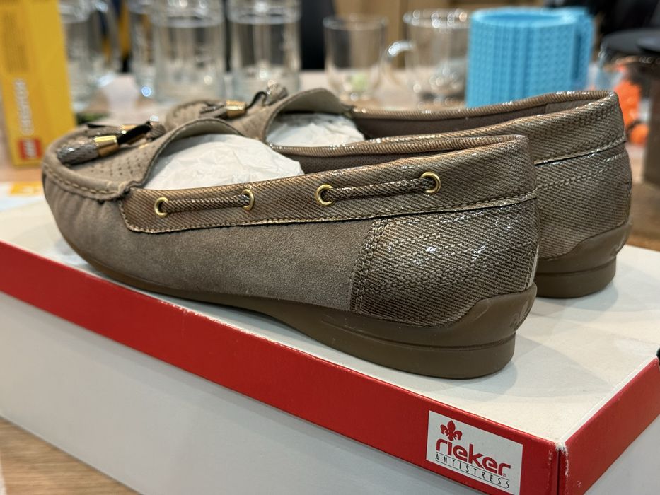 Nowe mokasyny Rieker Antistress rozmiar 36