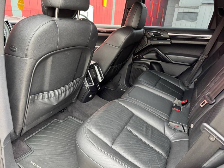 Porsche Cayanne 3.6 Car Invest Ukraine Лізинг