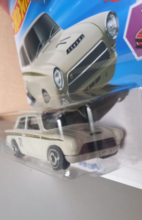Lotus cortina hot wheels
