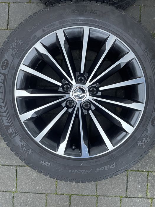 Oryginalne felgi Skoda 18 5x112 ” + opony zimowe Kodiaq/Karoq