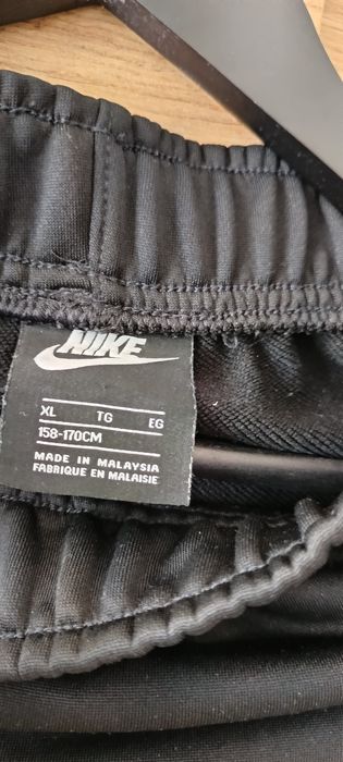 Spodnie dresowe nike
