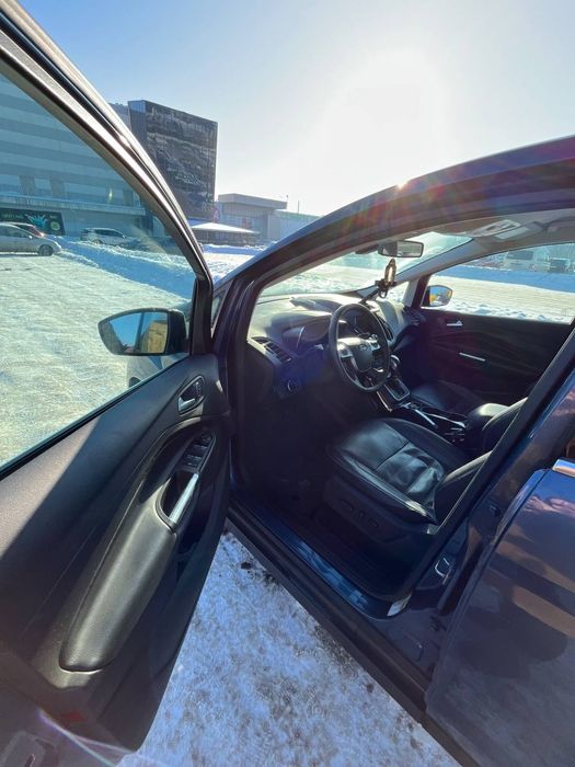 Продам Ford c max hybrid 2017 комплекації Titanium
