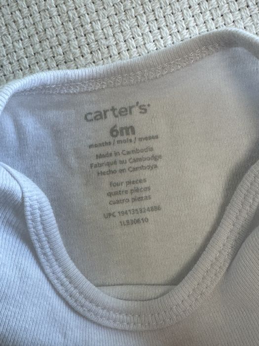 Biale body na dlugi rekaw swietny stan Carters
