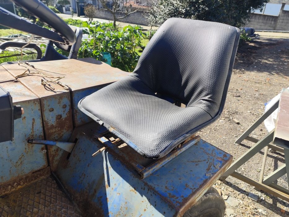 Dumper com motor de arranque