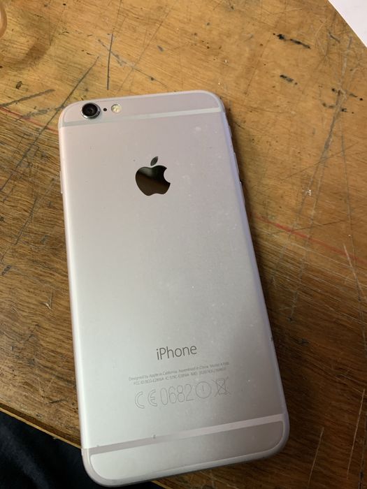 Apple iPhone 6 16GB (A1586)