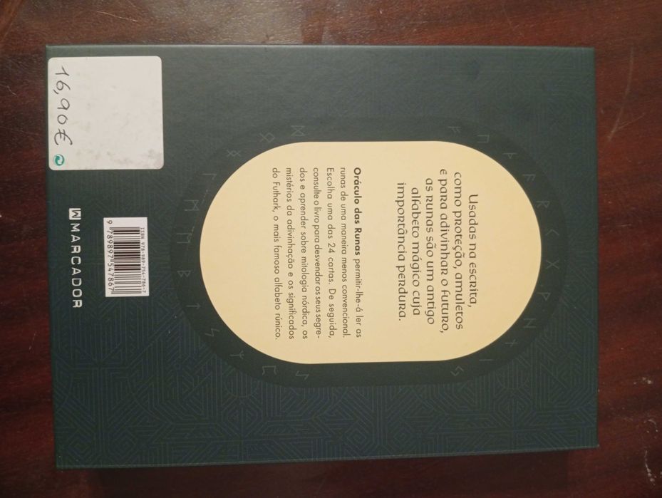 Livro oráculo das runas
