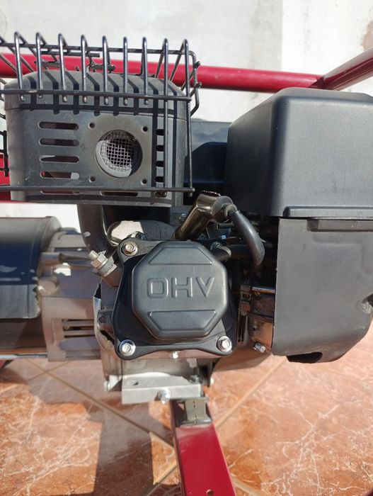 Gerador Powermate by Pramac EM2800 AVR – Semi-novo