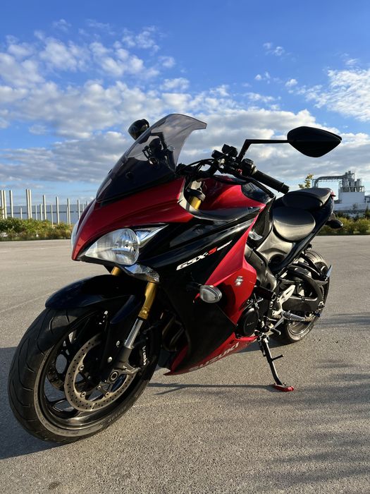 Suzuki GSXS-1000F 2016