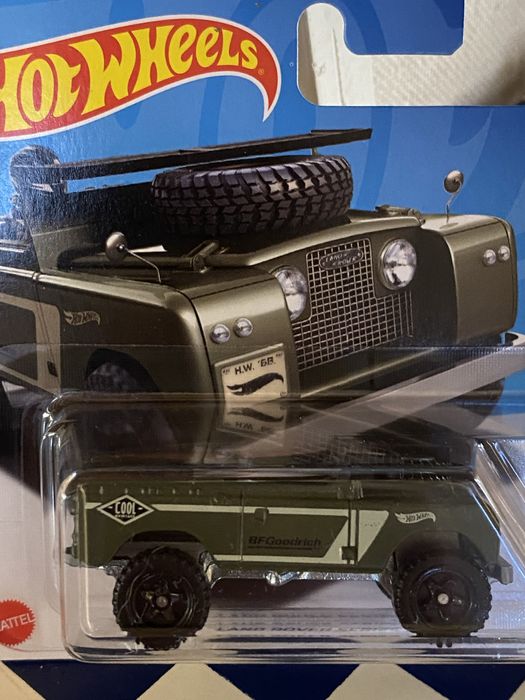 Miniatura Land Rover 88 série II, edição Cool n Vintage