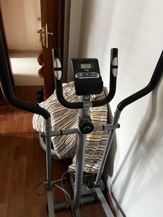 Bicicleta elitica para despachar