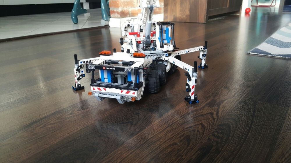 Lego Technic 8053 White edition