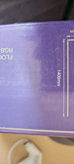 Lampa podłogowa narożnikowa Led