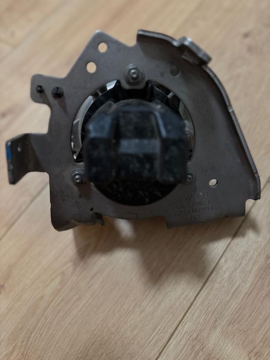 Насос вторинного повітря (насос вторичного воздуха) на пасат В7!