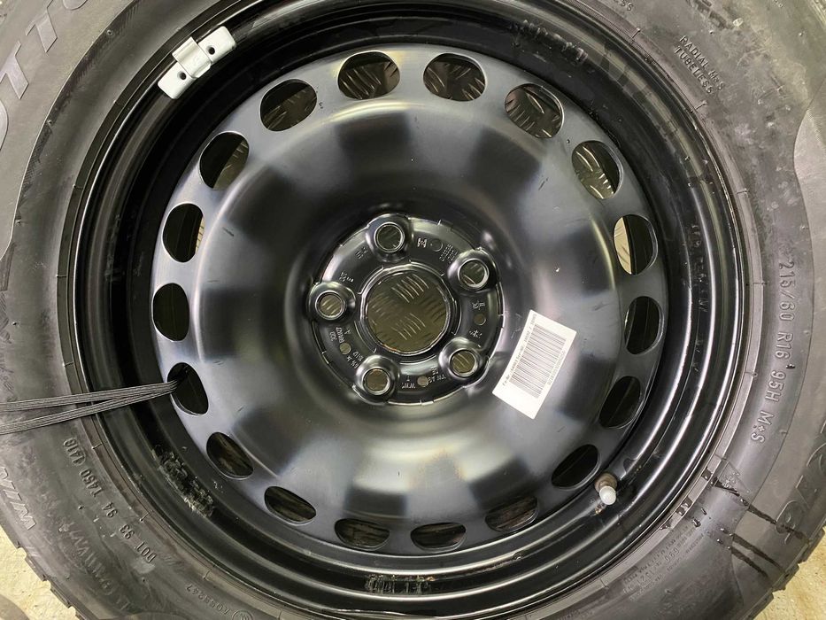 Koła VW Skoda Seat Stal 6,5x16 ET 41 215/60R16 Adax Koźle