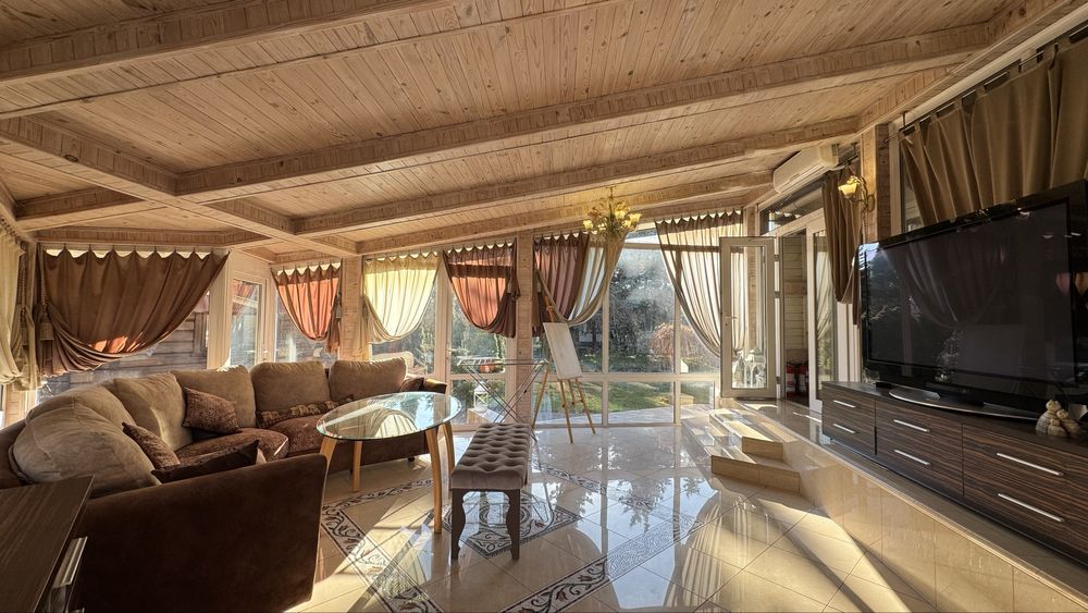 Оренда закритого комплексу та будинку с. Новосілки Вишгородського р-н