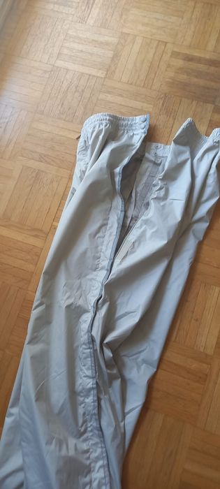 Spodnie dresowe rozpinane L