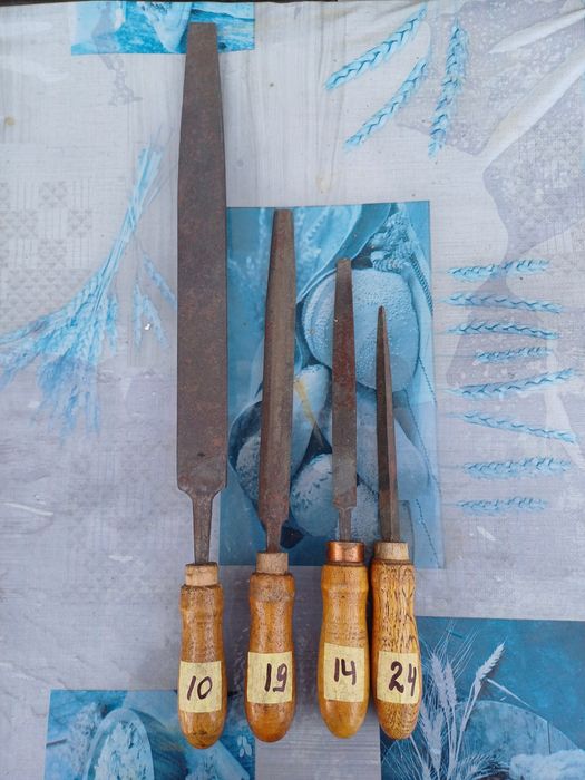 Напильники СССР разные (плоский, квадратный, круглый, трехгранный)