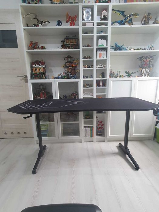 Biurko gamingowe