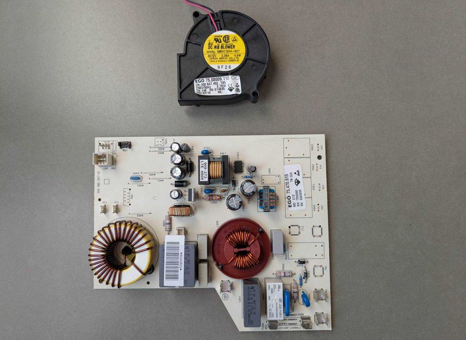 Placa electrónica para placa de indução AEG / Electrolux 75.470.615