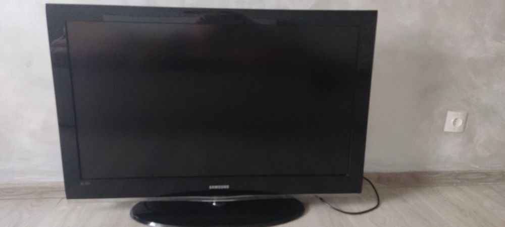 Телевізор Samsung 40