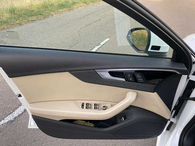 Audi A4 B9 2021 Quattro