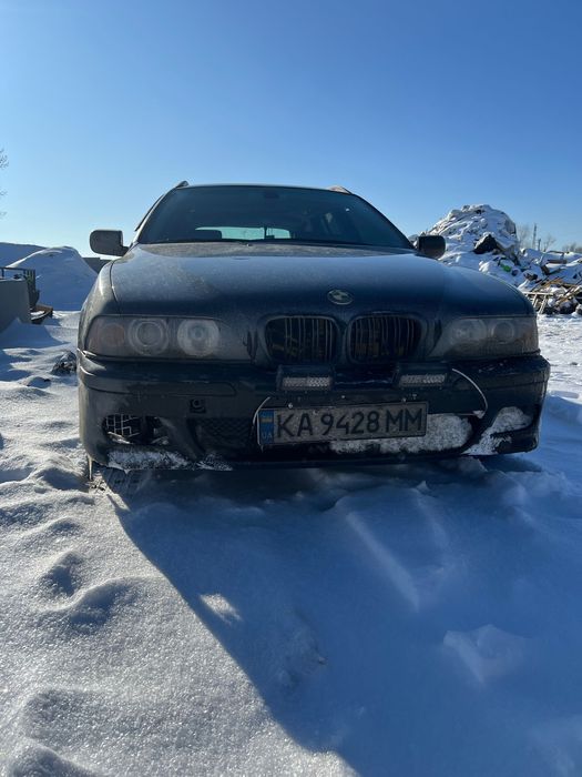 Скутер автомобіль