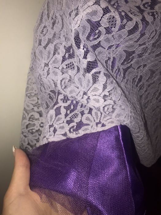 Платье 7 лет  - 8 лет рост 128 фиолетовое кружево нарядное на праздник