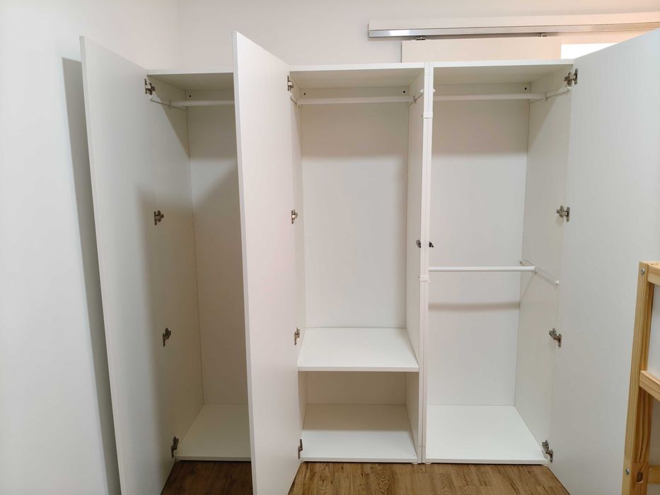 Roupeiro IKEA modular branco — excelente estado