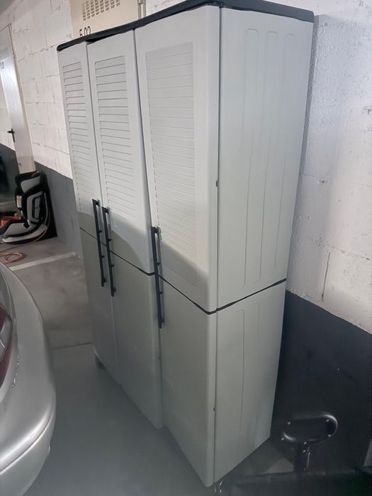 Armário garagem/exterior