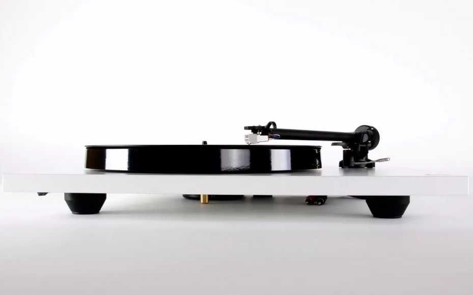 Gramofon Rega Planar 1 PLUS (Carbon) Biały mat