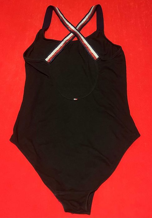 Оригинальное боди от Tommy Hilfiger S хлопок