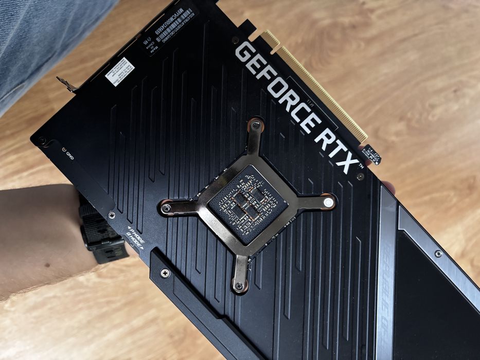 Asus RTX 3070 ti ROG Strix OC