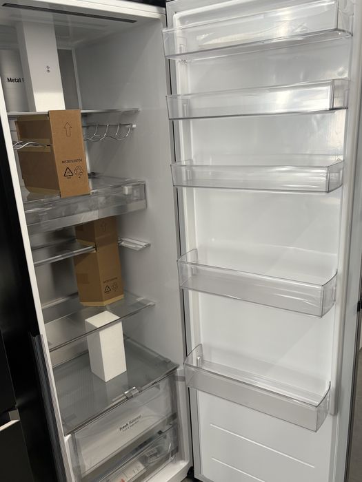 Lodówka, Chłodziarka 185 cm, LG