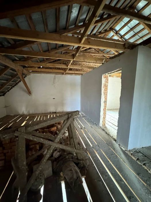 Продам Приватний Будинок