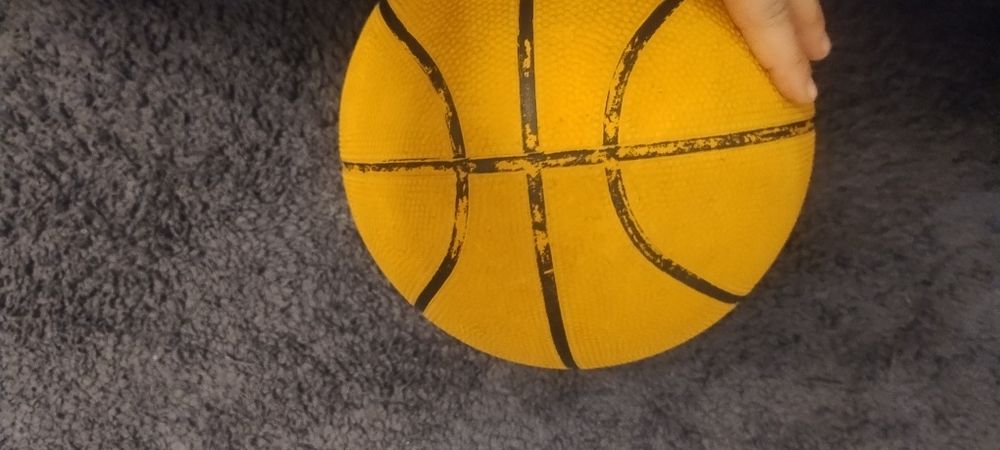 М'яч баскетбольных 6