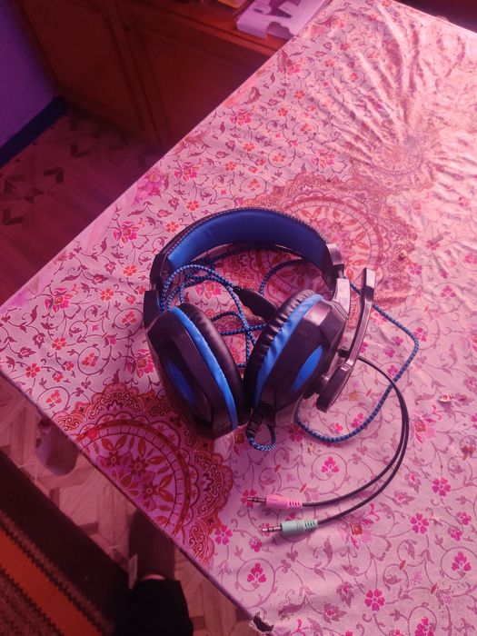 Проводні навушники с микрифоном