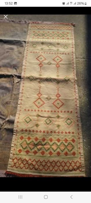 2 Tapetes de Arraiolos