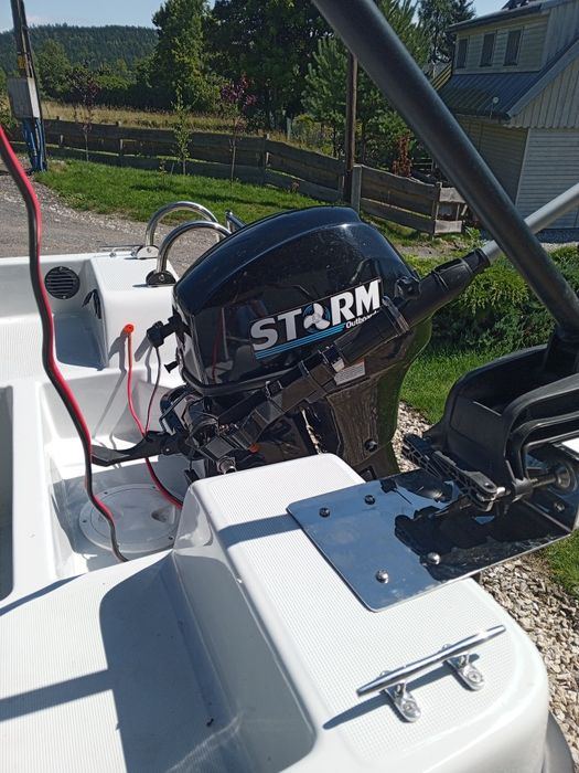 Silnik zaburtowy storm f12