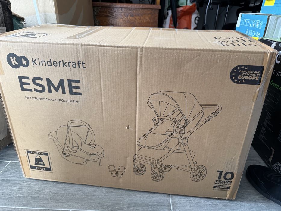 Carrinho de Bebé KINDERKRAFT Esme Multifuncional 3 em 1