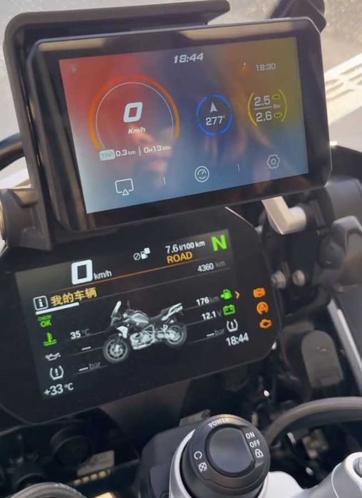 Chigee AIO-5 Play BMW Edition Безпровідний carplay/adnroidauto для BMW