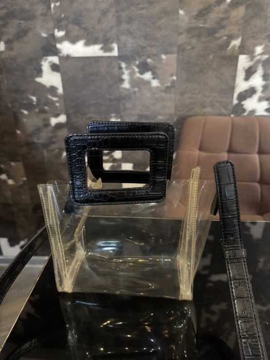 Сумка через плече Guess