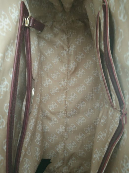 Mala Guess bordô
