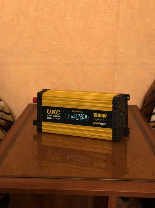 Інвертор авто 12 220в 1500 вт перетворювач напруги usb