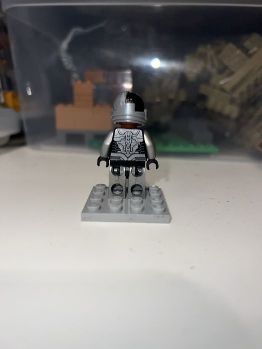 Figurka lego super heroes - cyborg